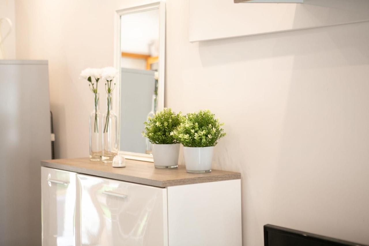 Appart'Hotel L'Arbonnaise - Calme & Chic Arbonne-la-Foret Bagian luar foto
