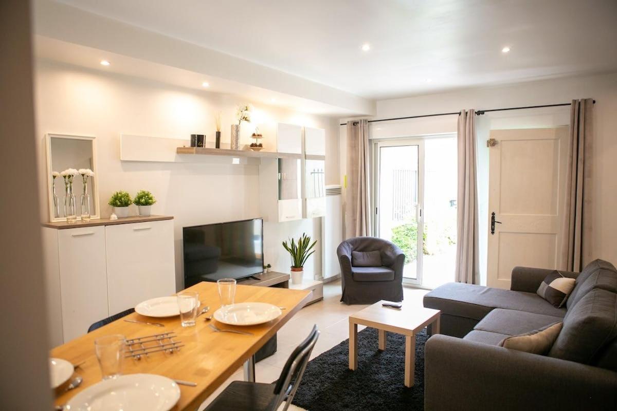 Appart'Hotel L'Arbonnaise - Calme & Chic Arbonne-la-Foret Bagian luar foto