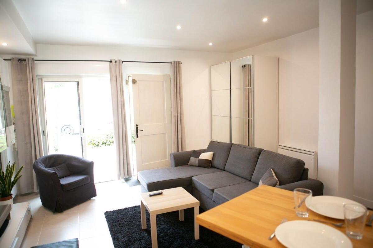 Appart'Hotel L'Arbonnaise - Calme & Chic Arbonne-la-Foret Bagian luar foto
